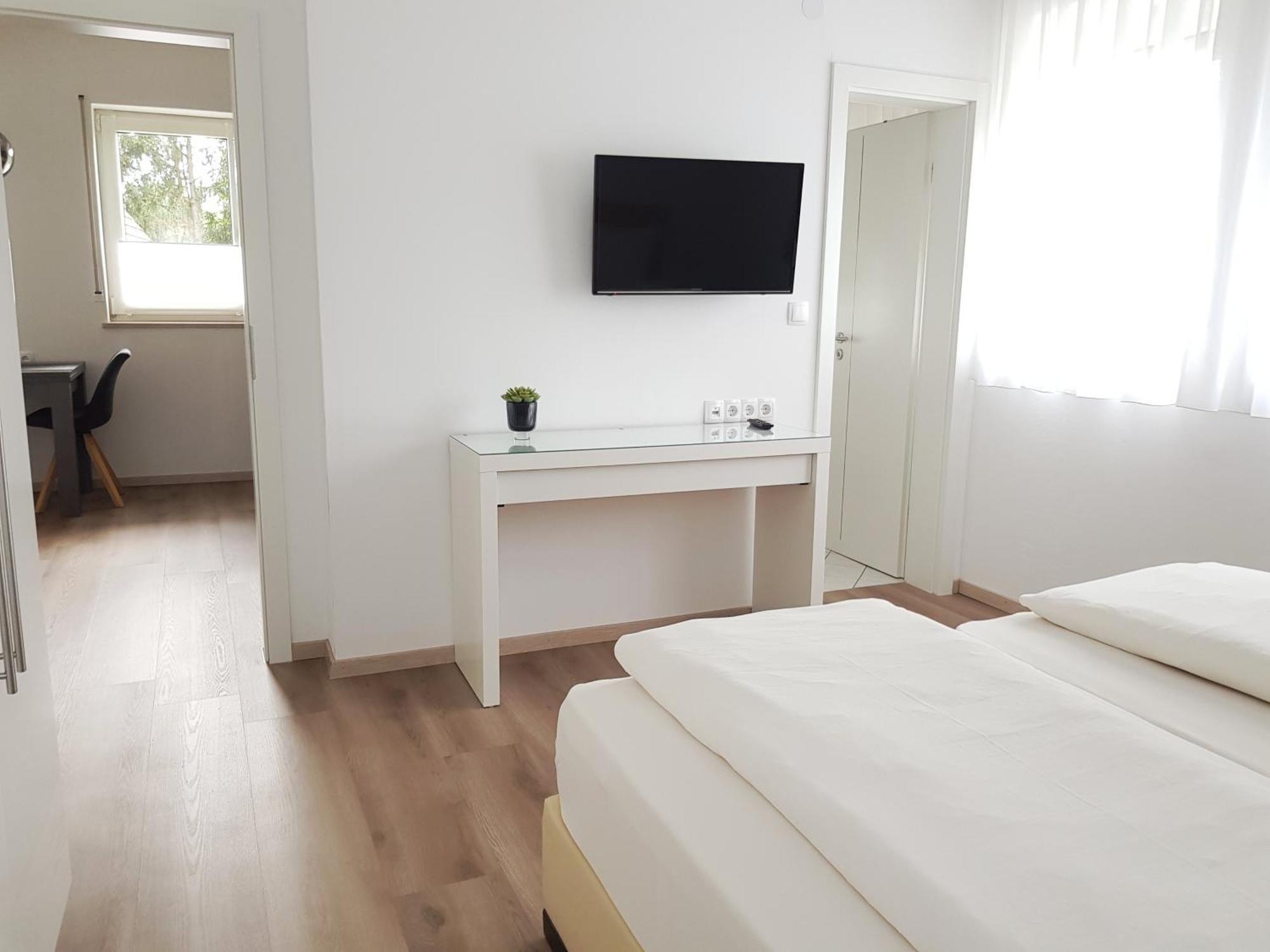 Hotel-Garni 'Zum Weinkrug' Sommerhausen Camera foto